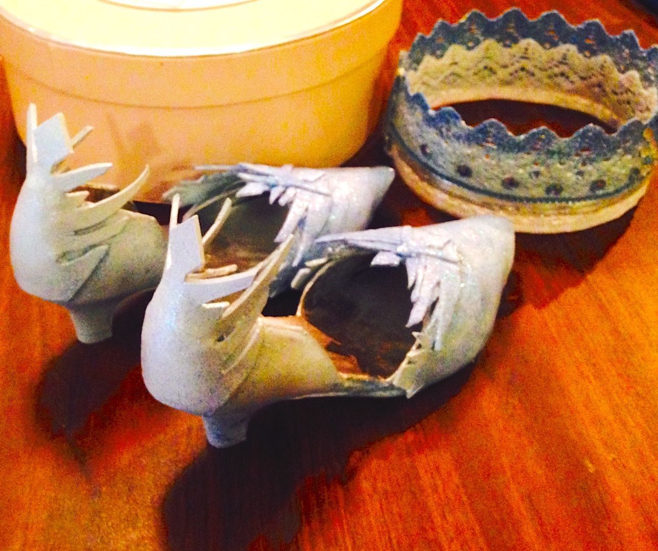 Princess Elsa Shoes & Crown