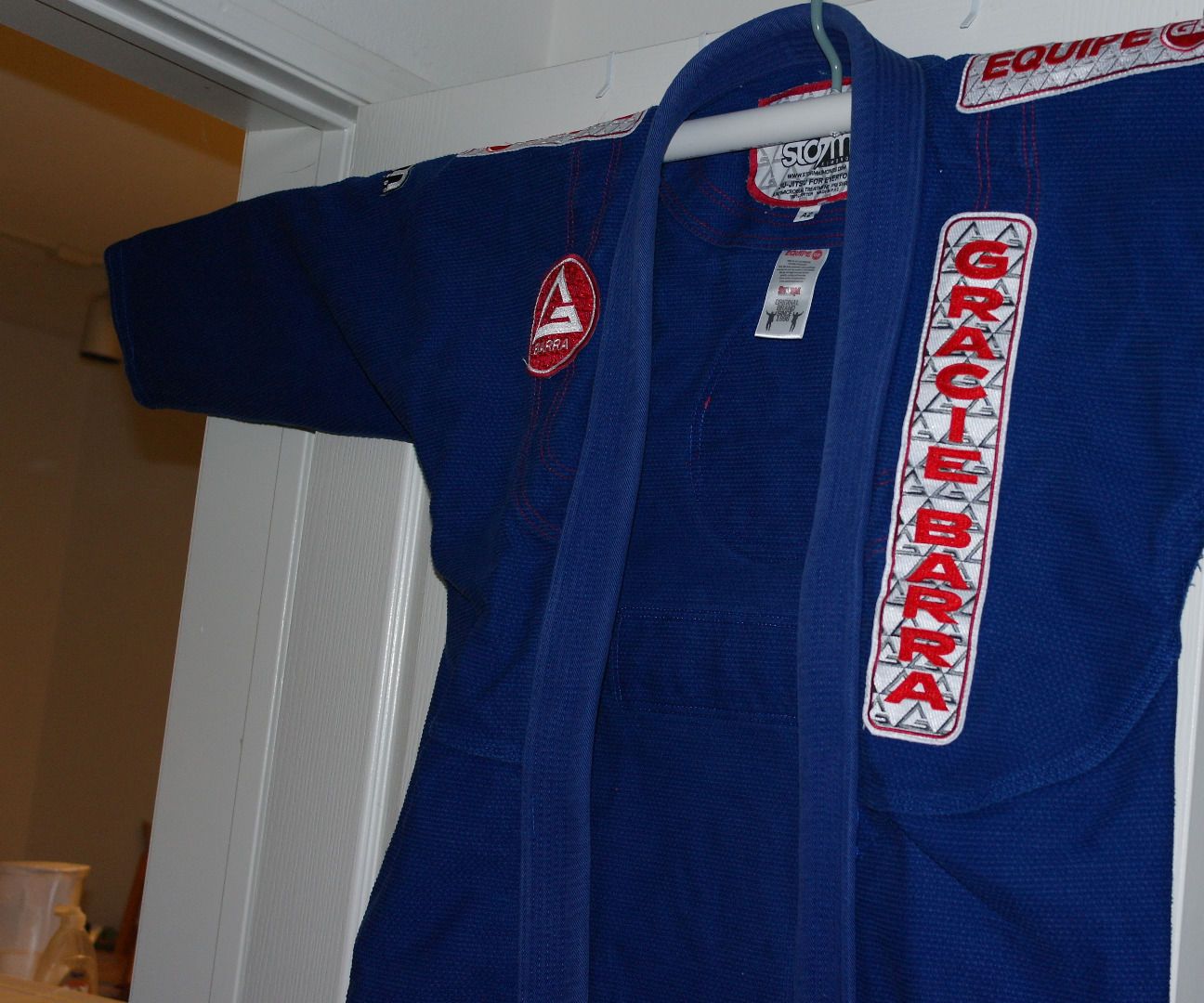 How to Make a Gi / Martial Arts Uniform Hanger 