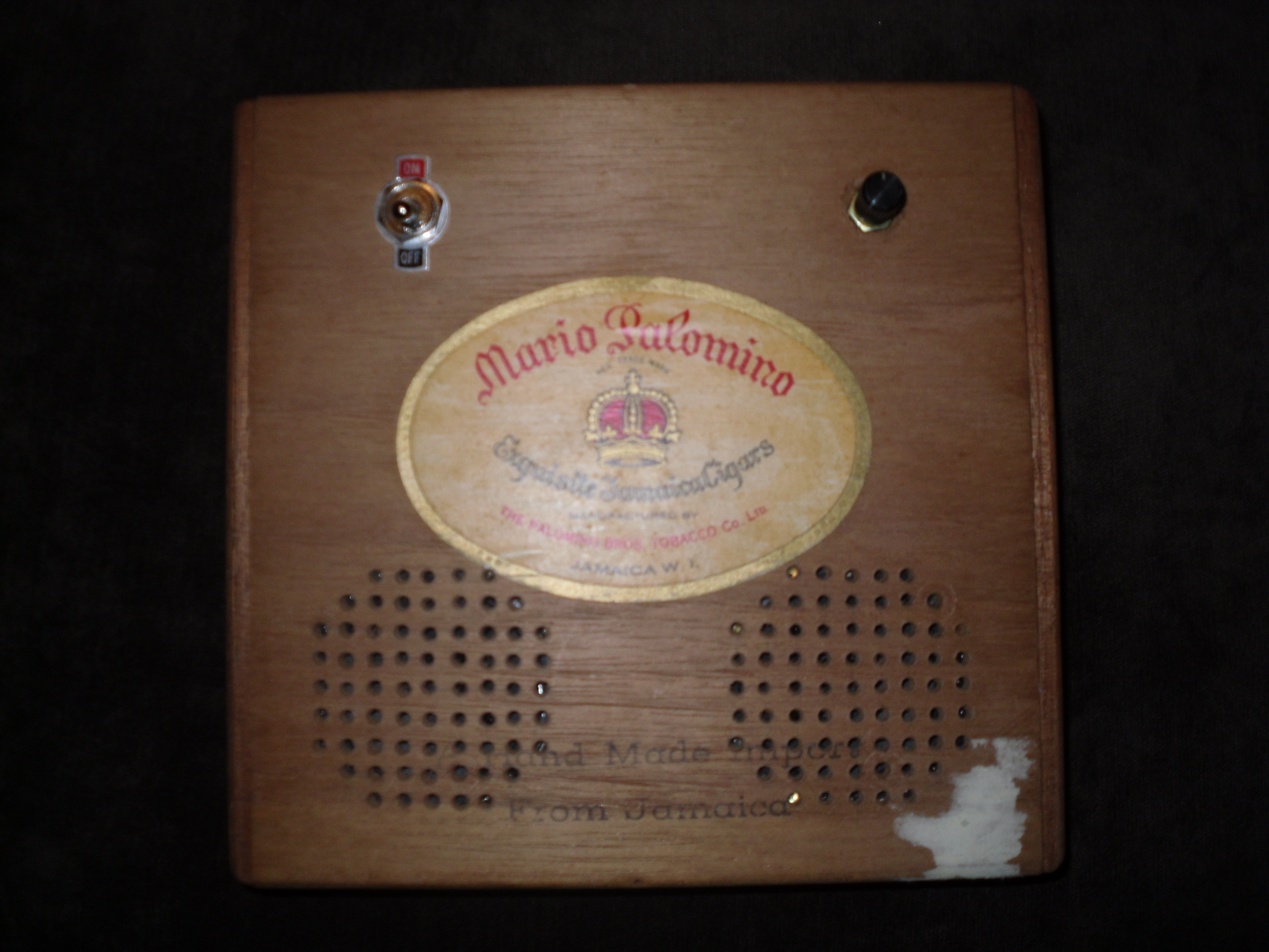 Battery-Powered Cigar Box Guitar Amp