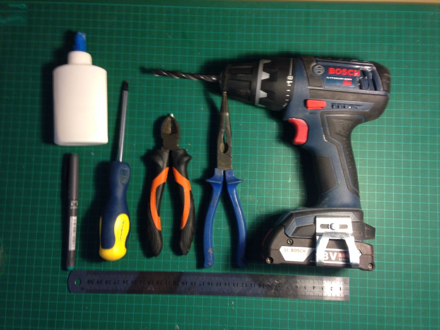 Shelf ReInvented Piggy Bank & Key Hanger. 5 Steps (with Pictures) Instructables