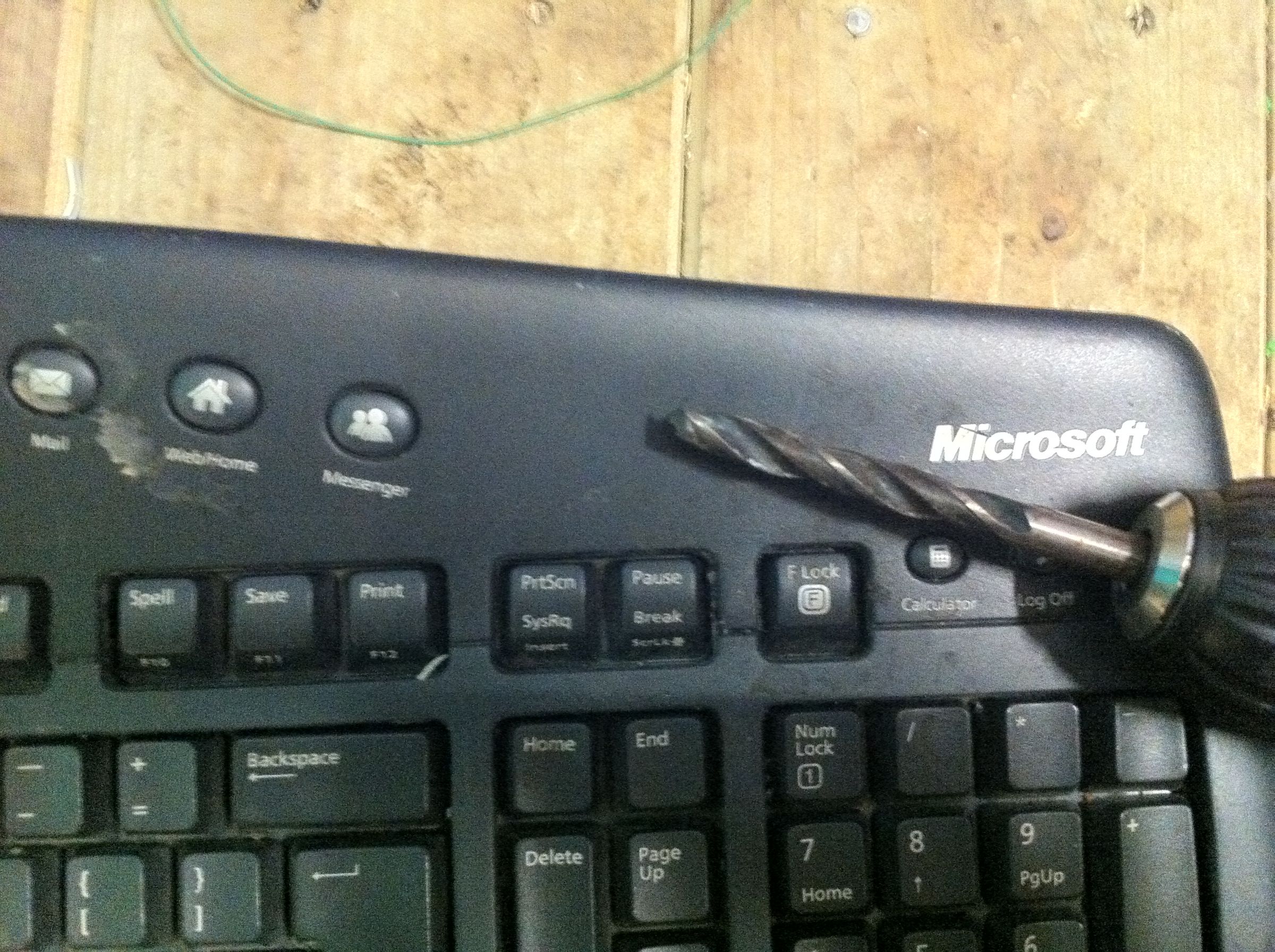 Super Capacitor Keyboard Mod 9 Steps Instructables