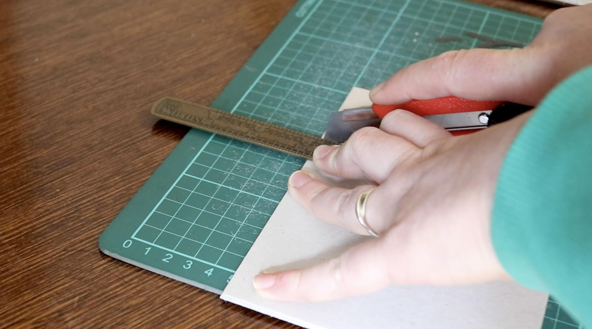 Sandpaper and Cardboard Collagraph Print 9 Steps (with Pictures