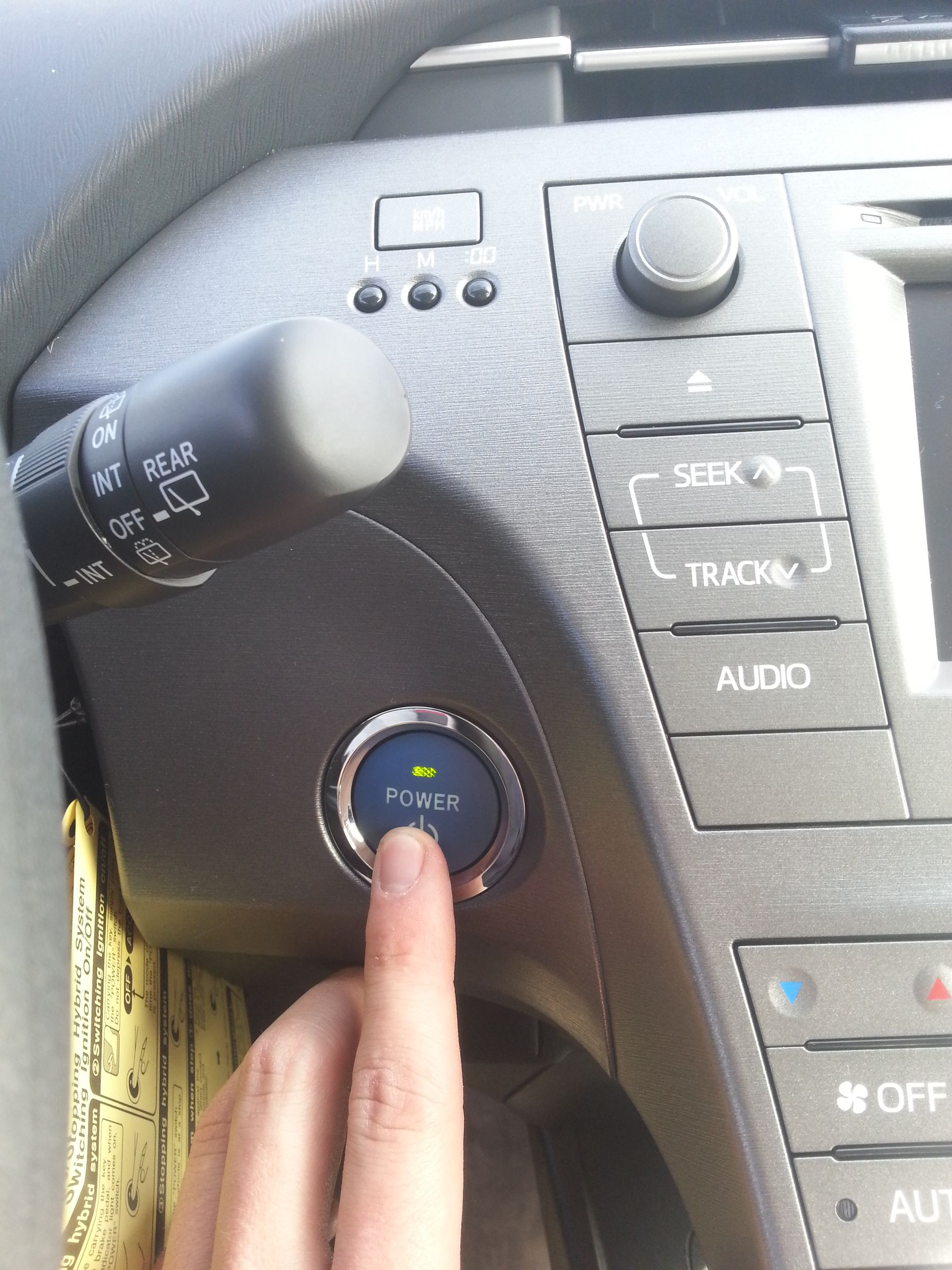 How to Jump Start a Toyota Prius 23 Steps Instructables