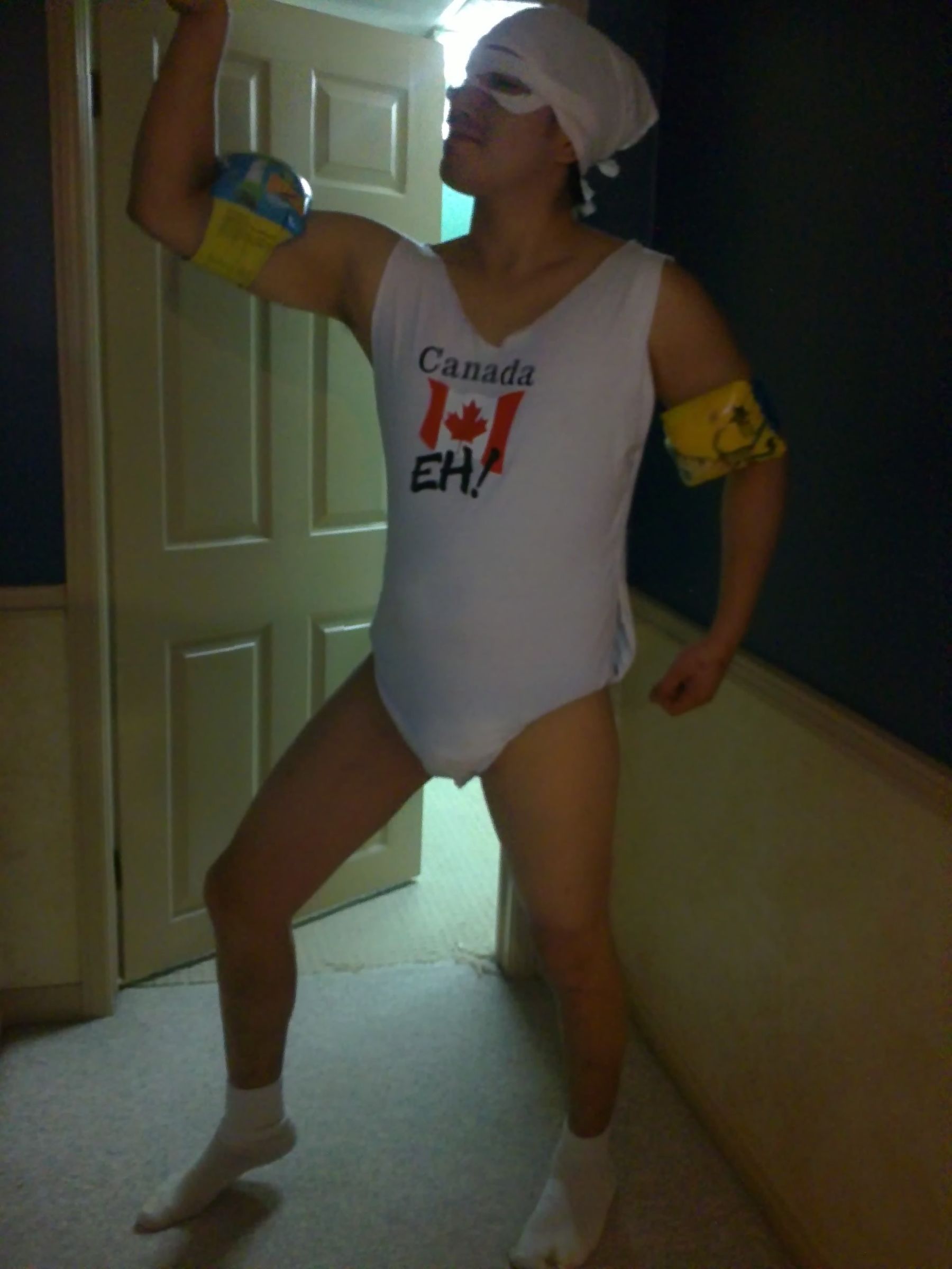 Turn Your T Shirt Into a Swimsuit /accesories