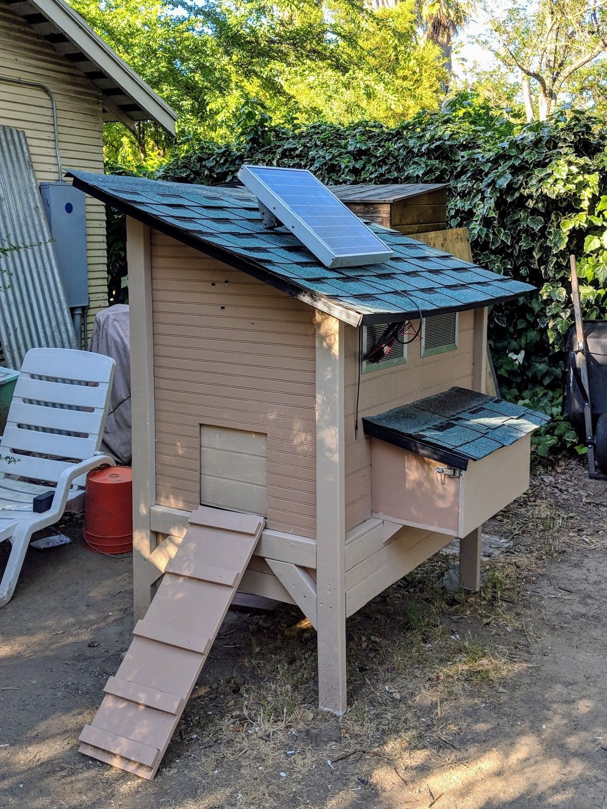 Automated Chicken Coop (with Drawer) 6 Steps Instructables