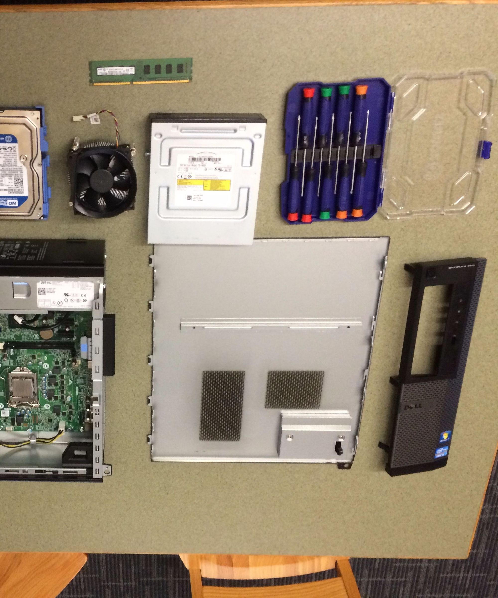 How to Assemble a Computer 