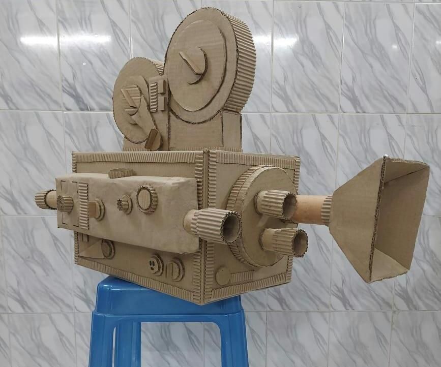  Vintage Camera - Reusing Cardboard
