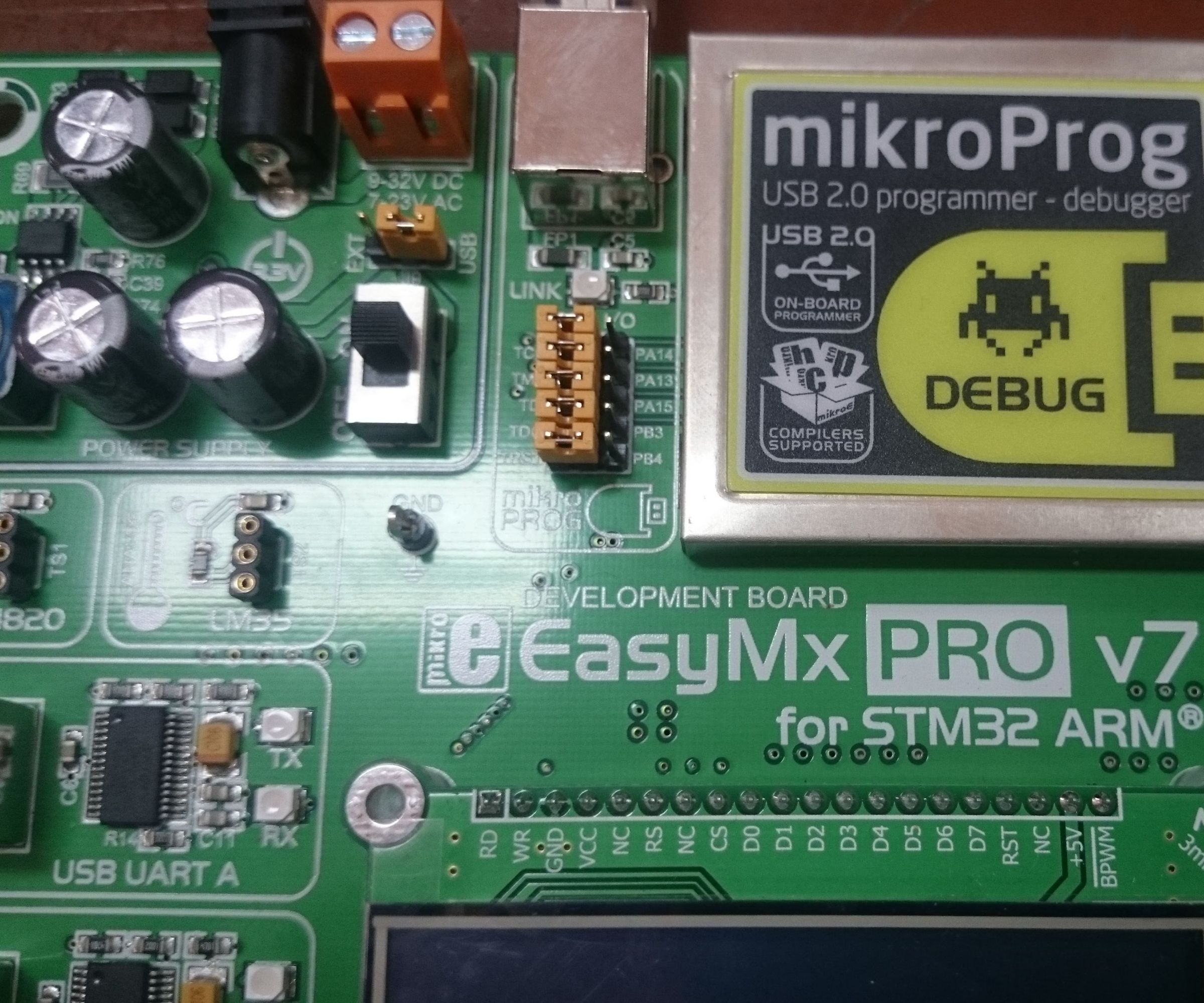 PIANO (TONES) MEMORIZE AND PLAY USING ARM MCU.