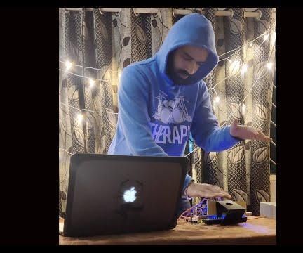 AirMIDI - Hand Motion MIDI Controller Using Arduino