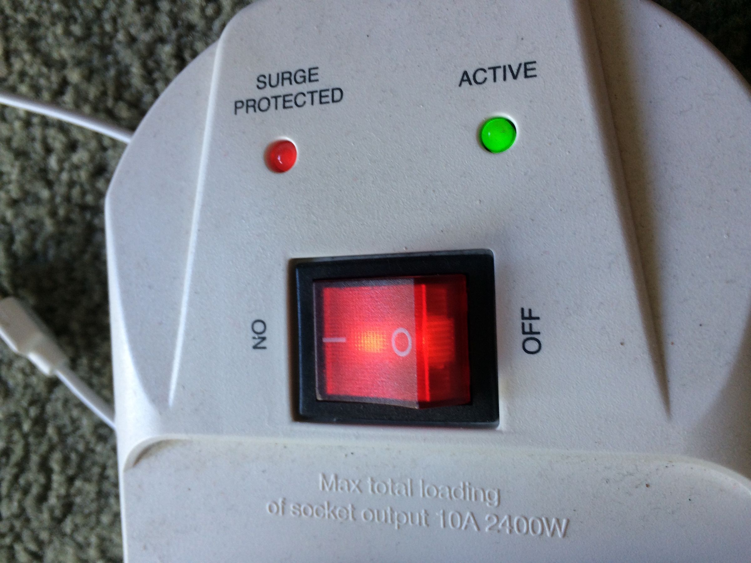 How to Make Christmas Lights Flash to Music! 6 Steps (with Pictures