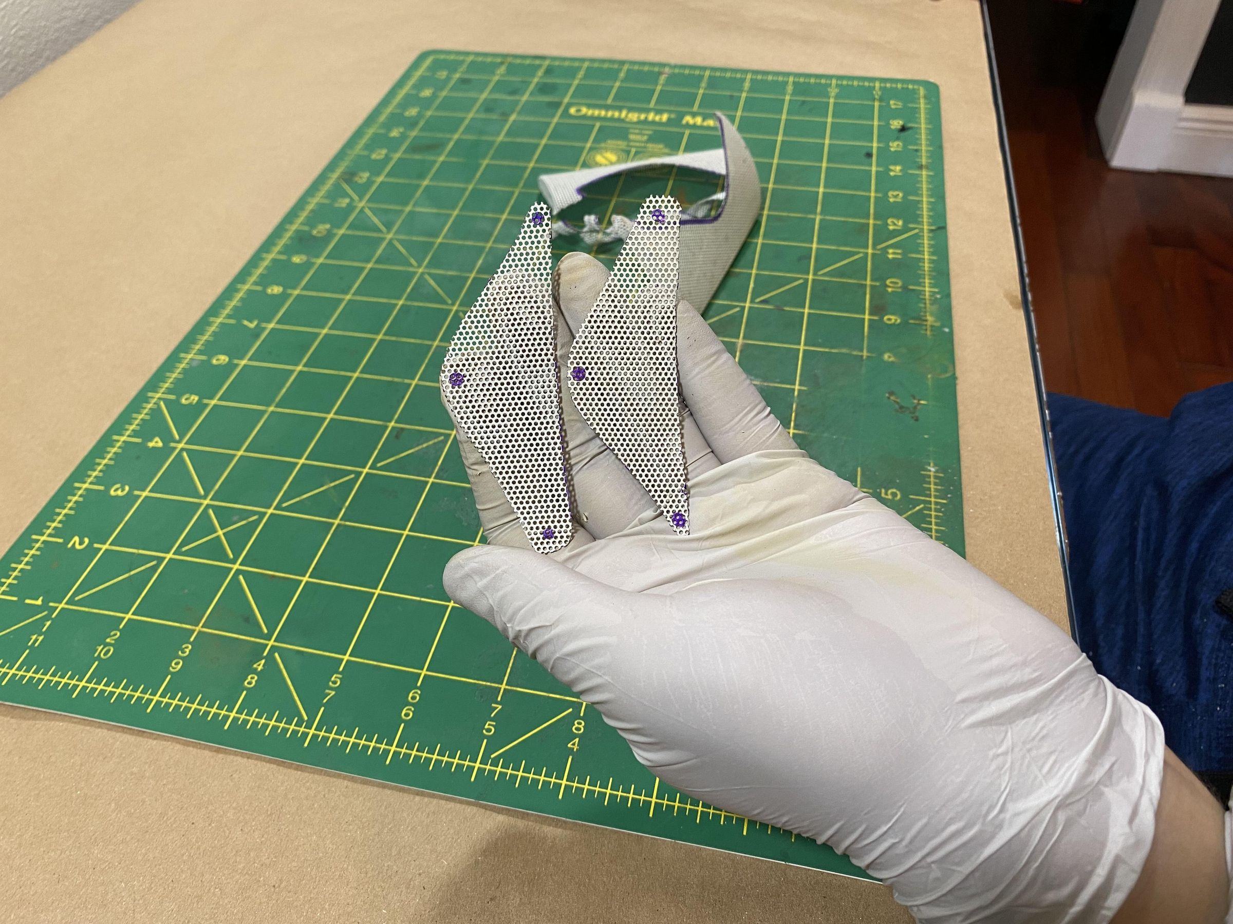 How to Make the Goggles From Oppenheimer 14 Steps (with Pictures