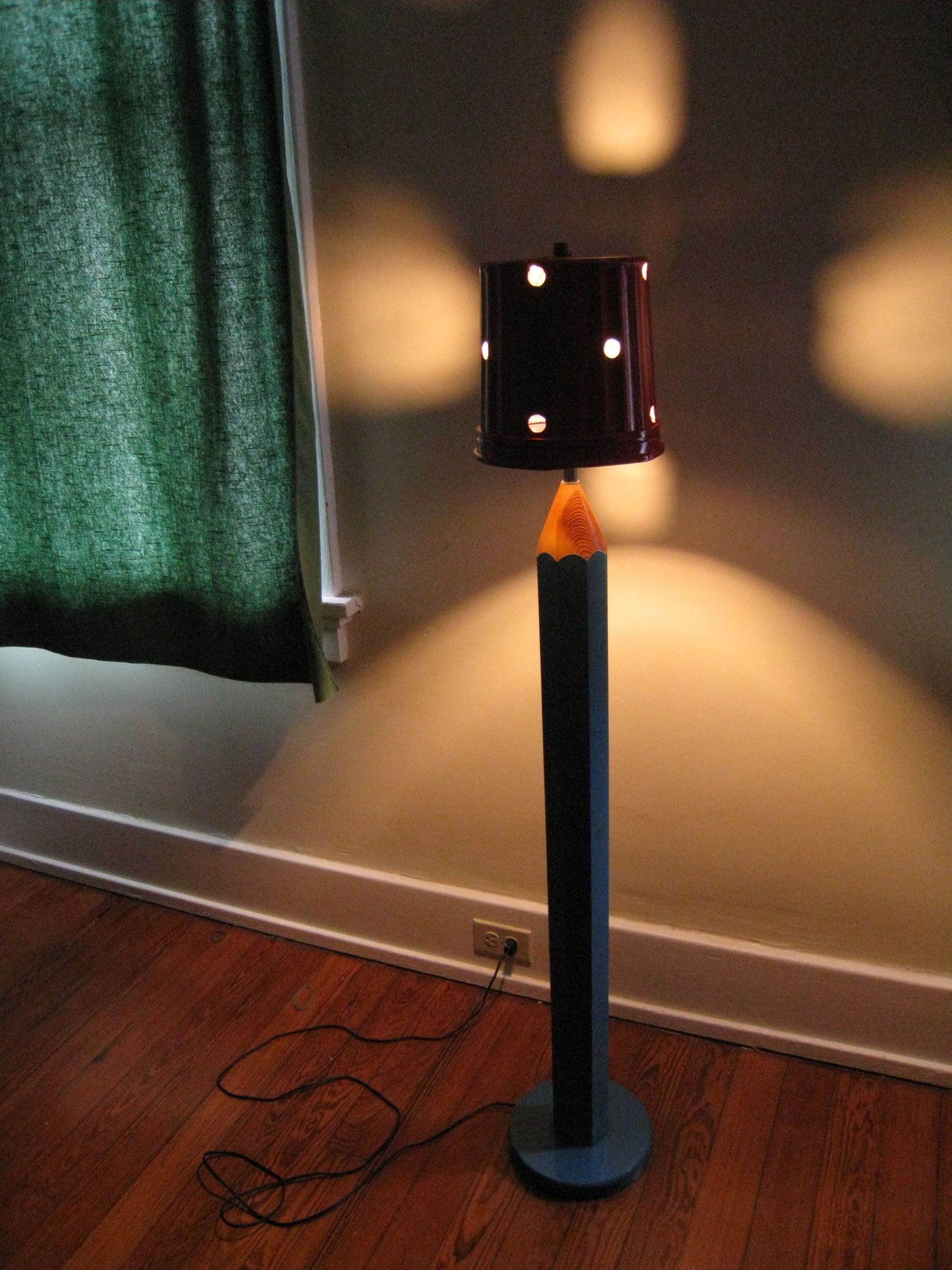 Recycled Lamp Shade 6 Steps Instructables