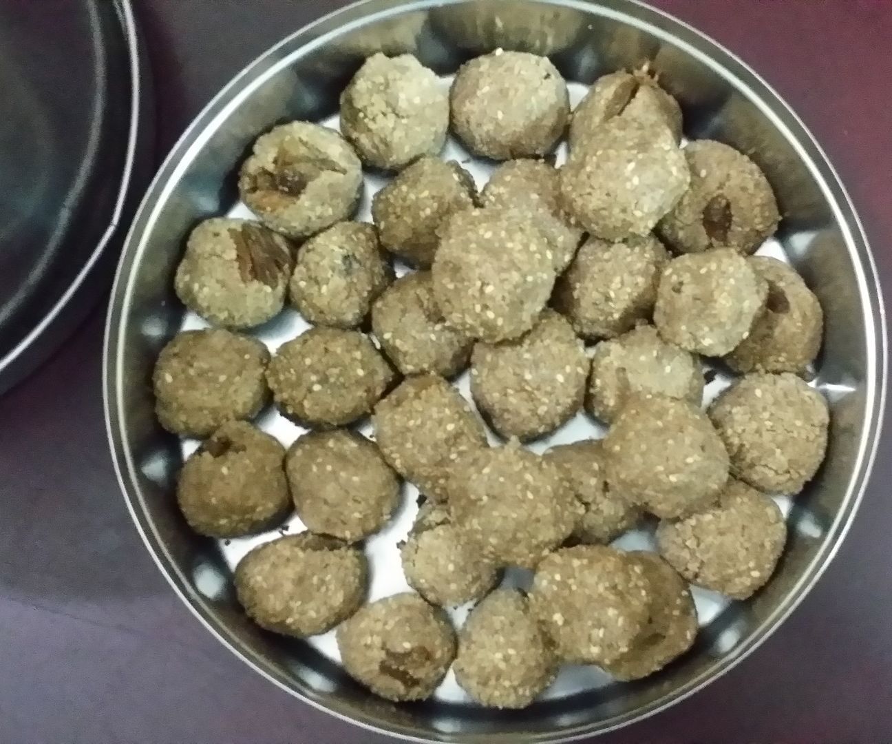 Sesame Seeds Sweet