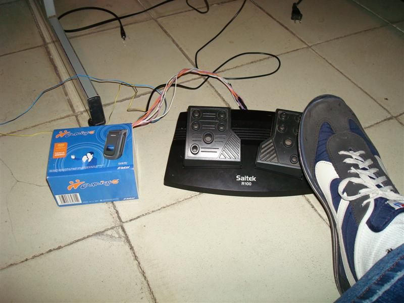 Make a Pedal for Rotating the Linux Cube