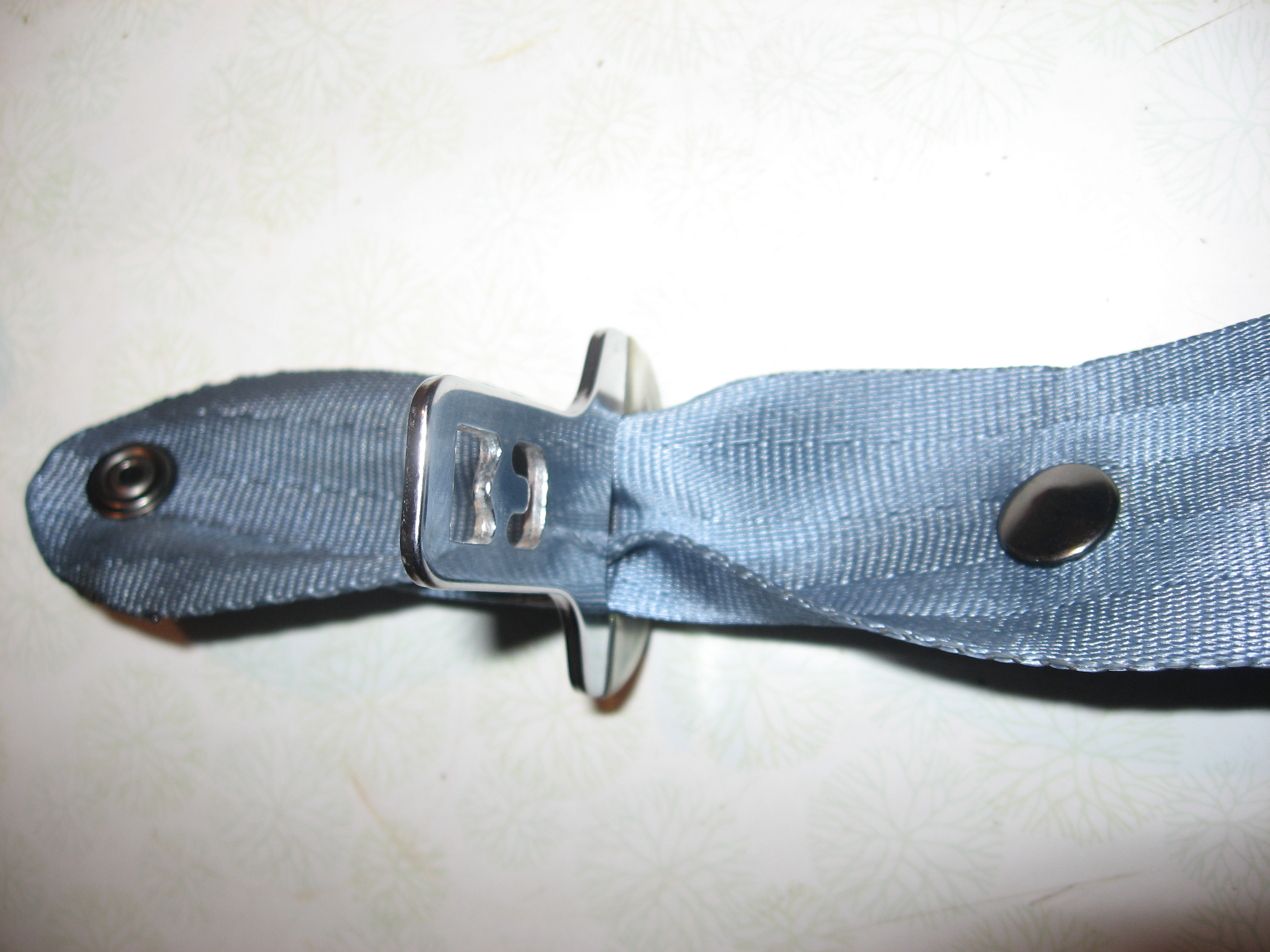 Principal 153+ imagen cut seat belt In.thptnganamst.edu.vn