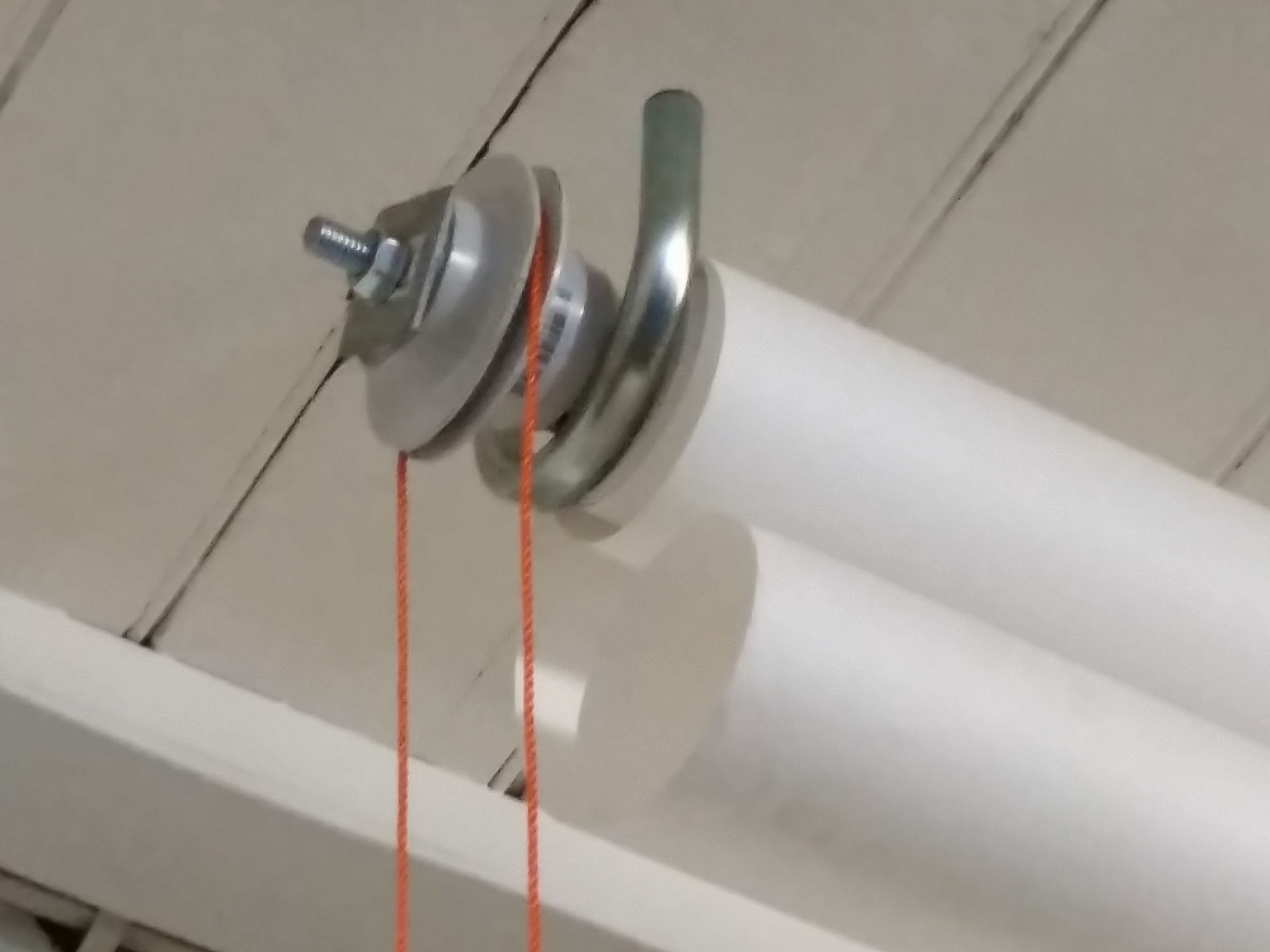 Backdrop Roller and Pulley System