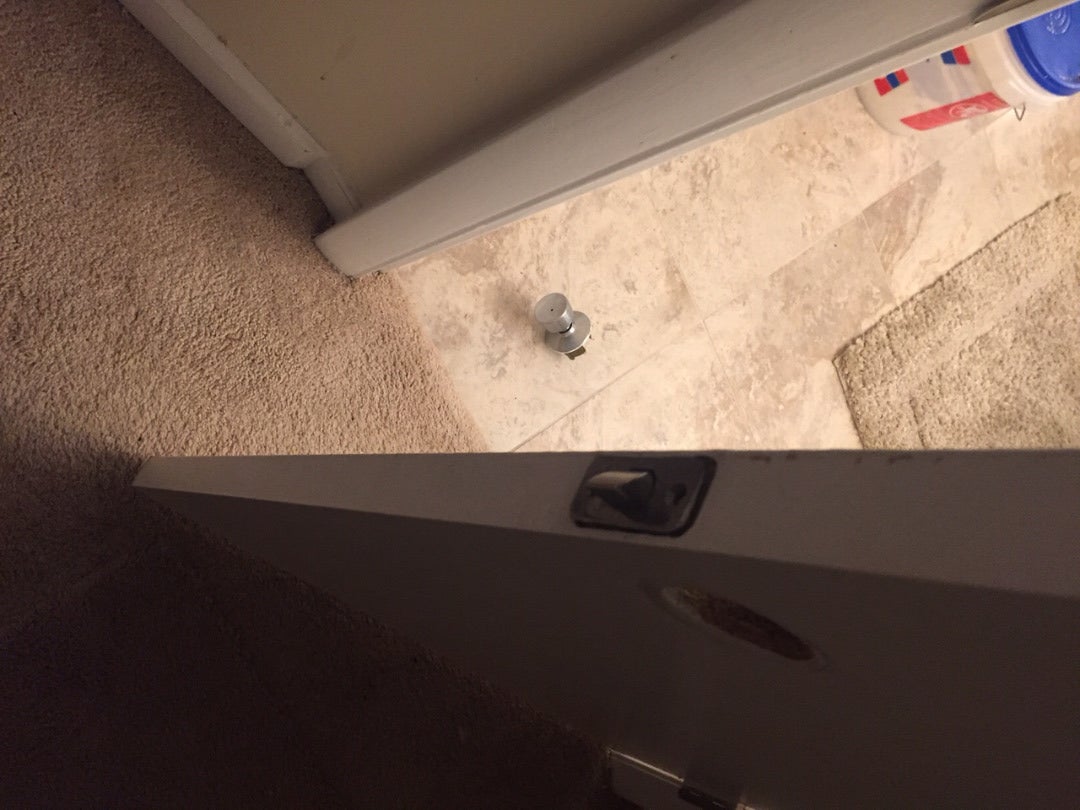 Installing Bathroom Door Knob 10 Steps Instructables