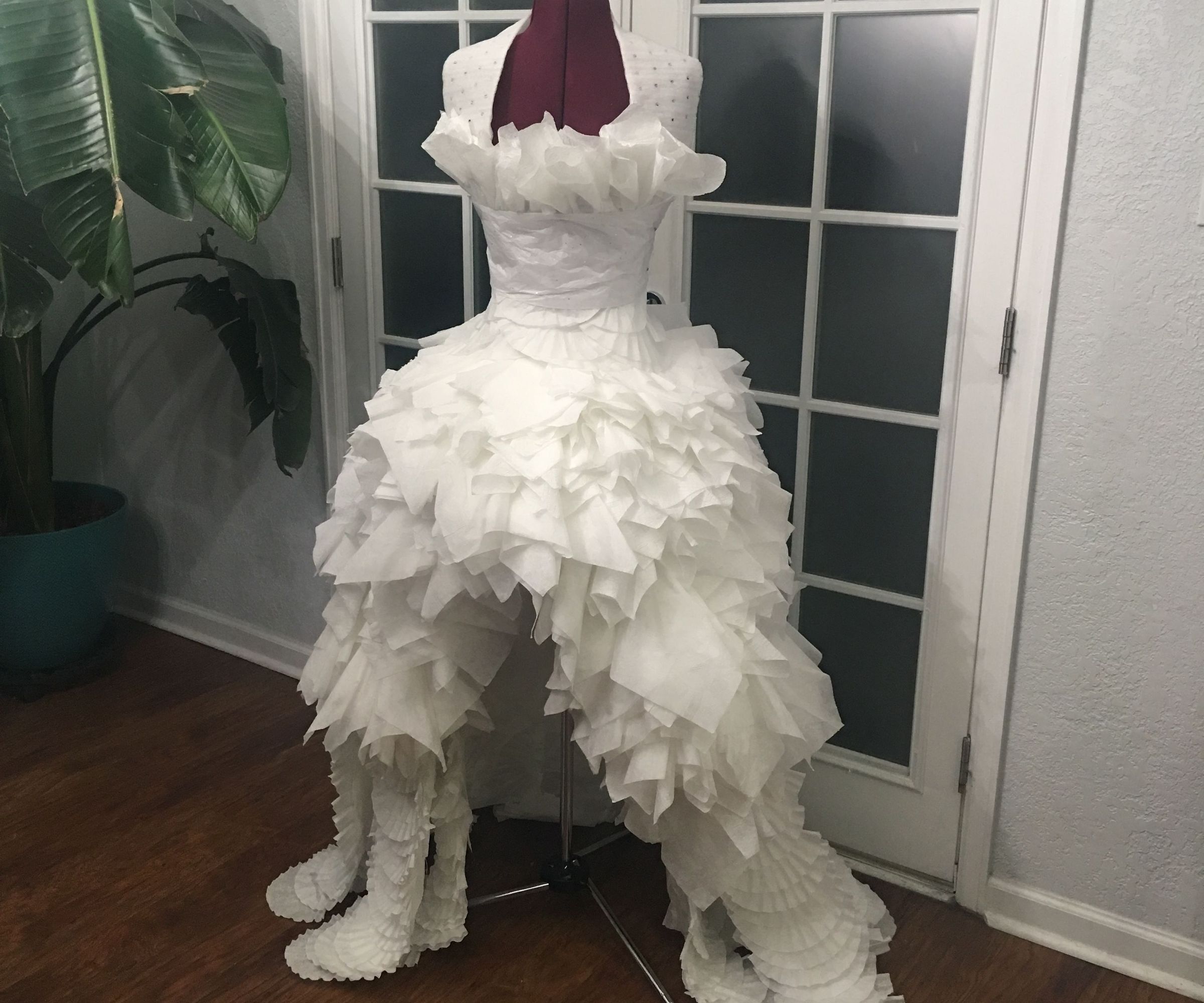  Winter Wonderland Tiered Paper Gown Dress