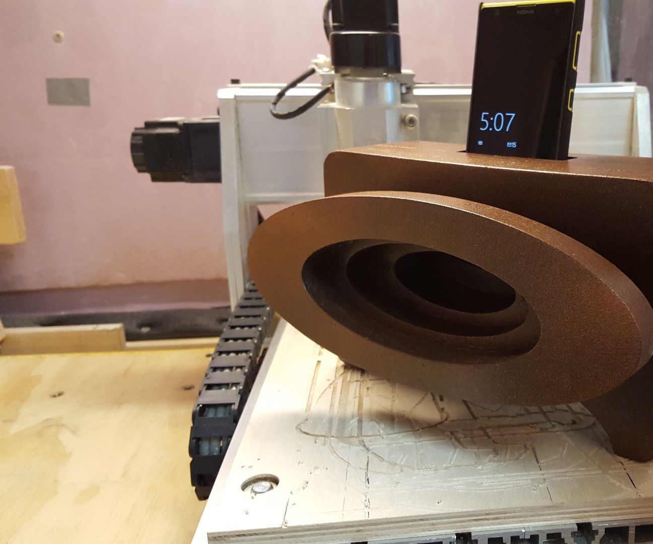 Passive Phone Speaker - a CNC Project