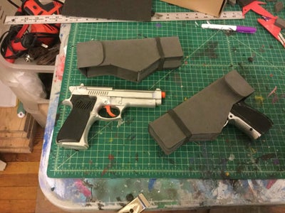 Weapons: Gun Holster