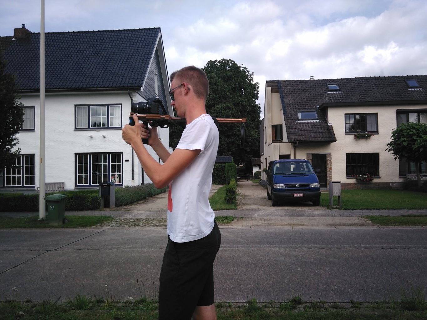 DIY Shoulder Rig for DSLR : 6 Steps (with Pictures) - Instructables