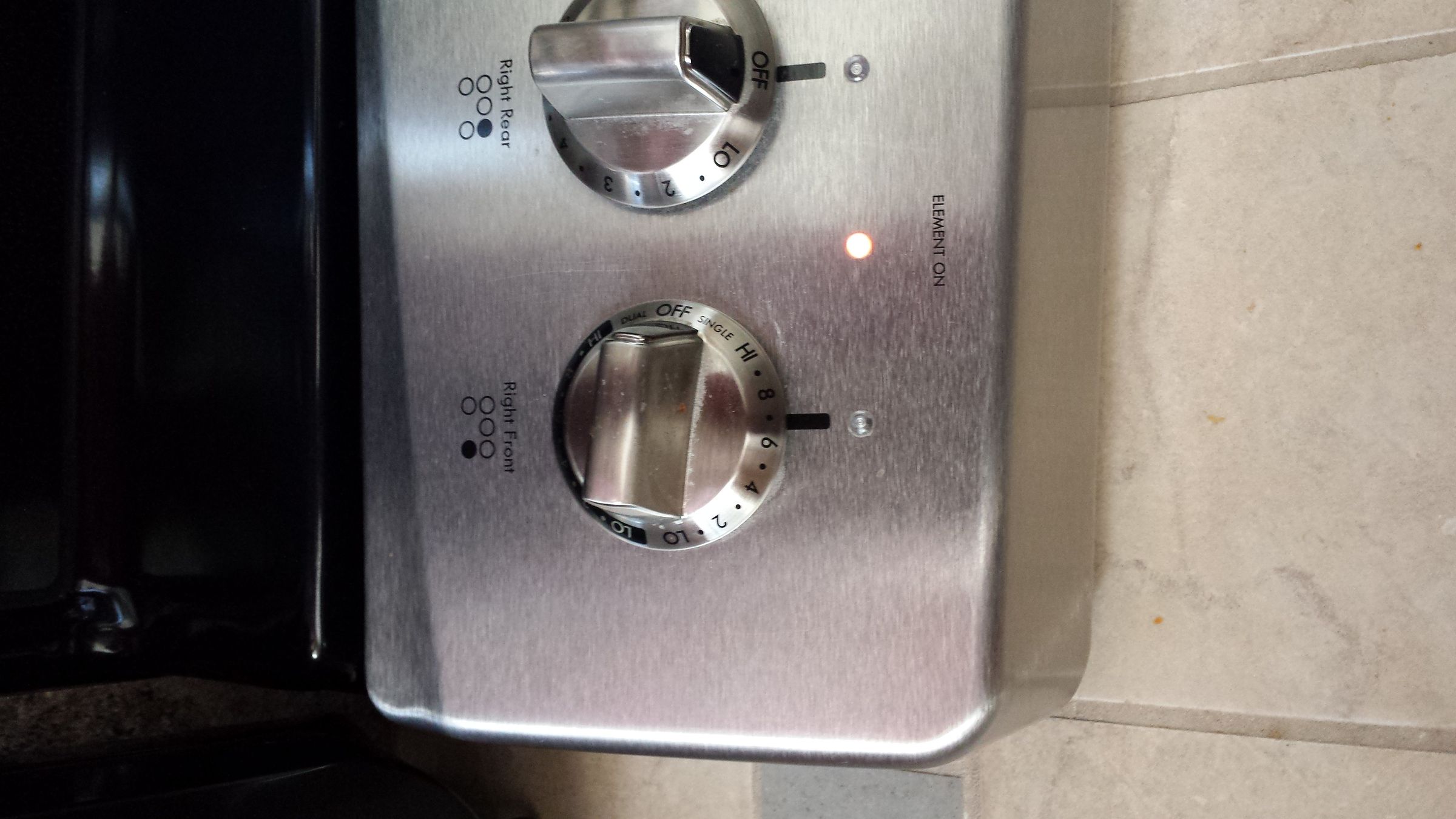 How to Make Kettle Corn With a Whirley Pop Machine on an Electric Stove