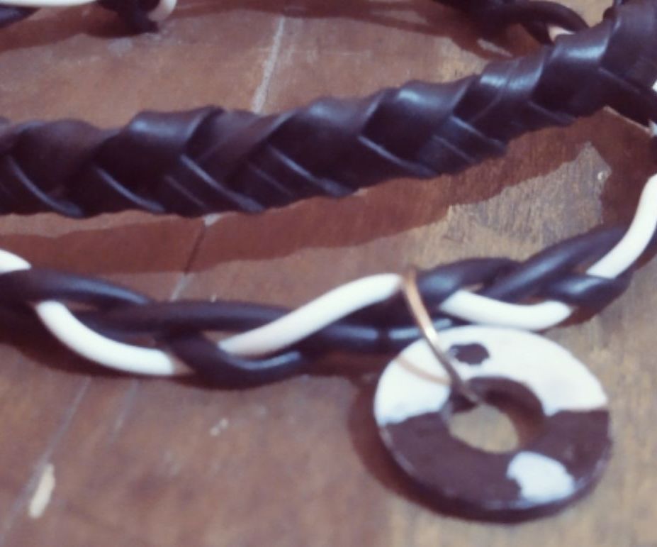 Completing Rings and Bracelet Using Earphone Wires