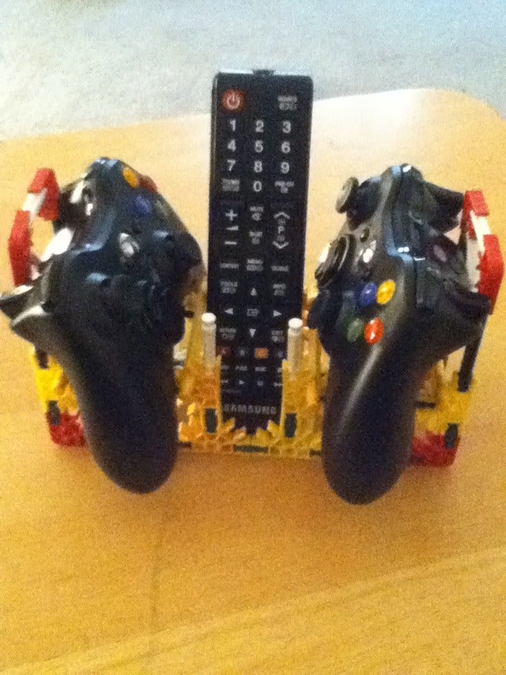 Knex Xbox 360 Controller Holder Instructables