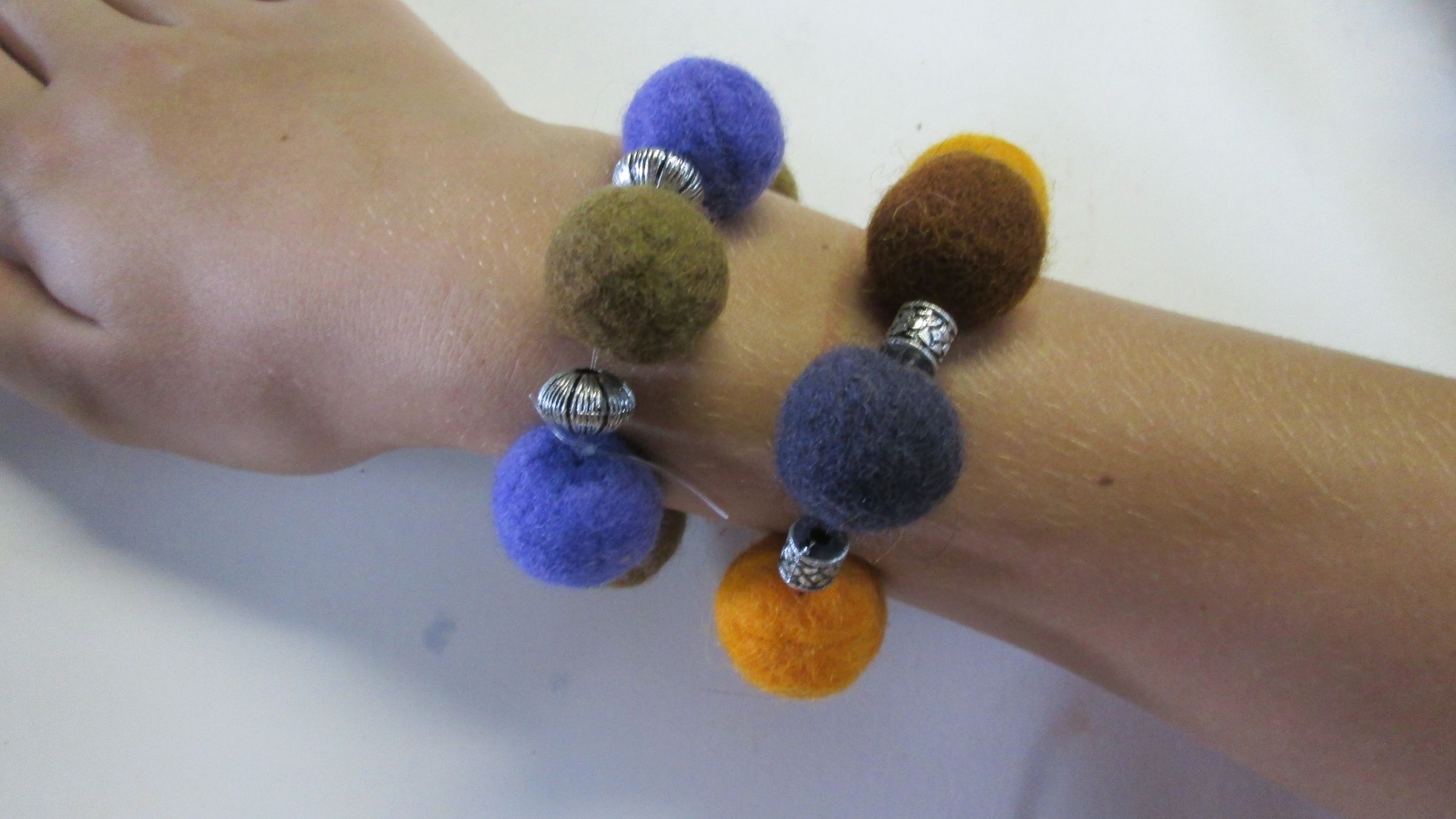 Felted Wool Balls Braclet