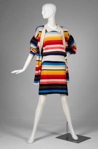 Change Colors by Cutting the First Yarn and Inserting the Second Into the Carriage. 