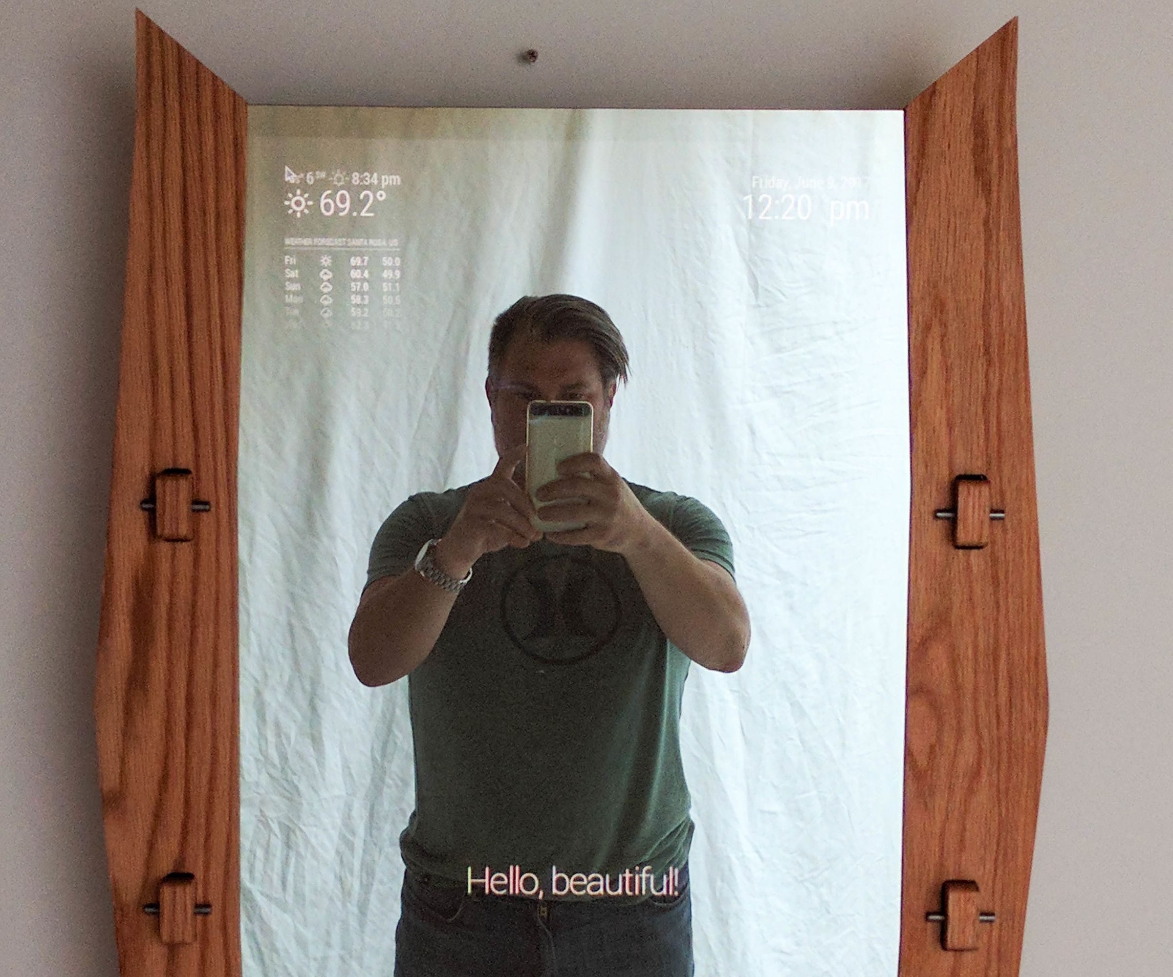 LuxO's Open Joinery 32" Smart Mirror