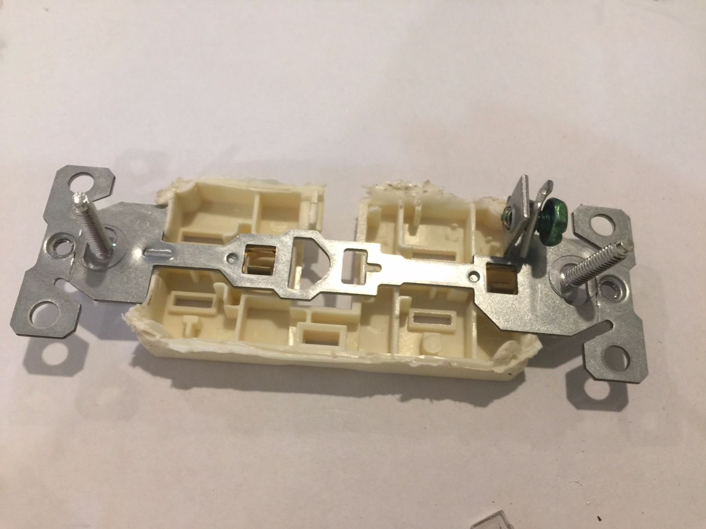 Hidden Outlet Camera 11 Steps (with Pictures) Instructables