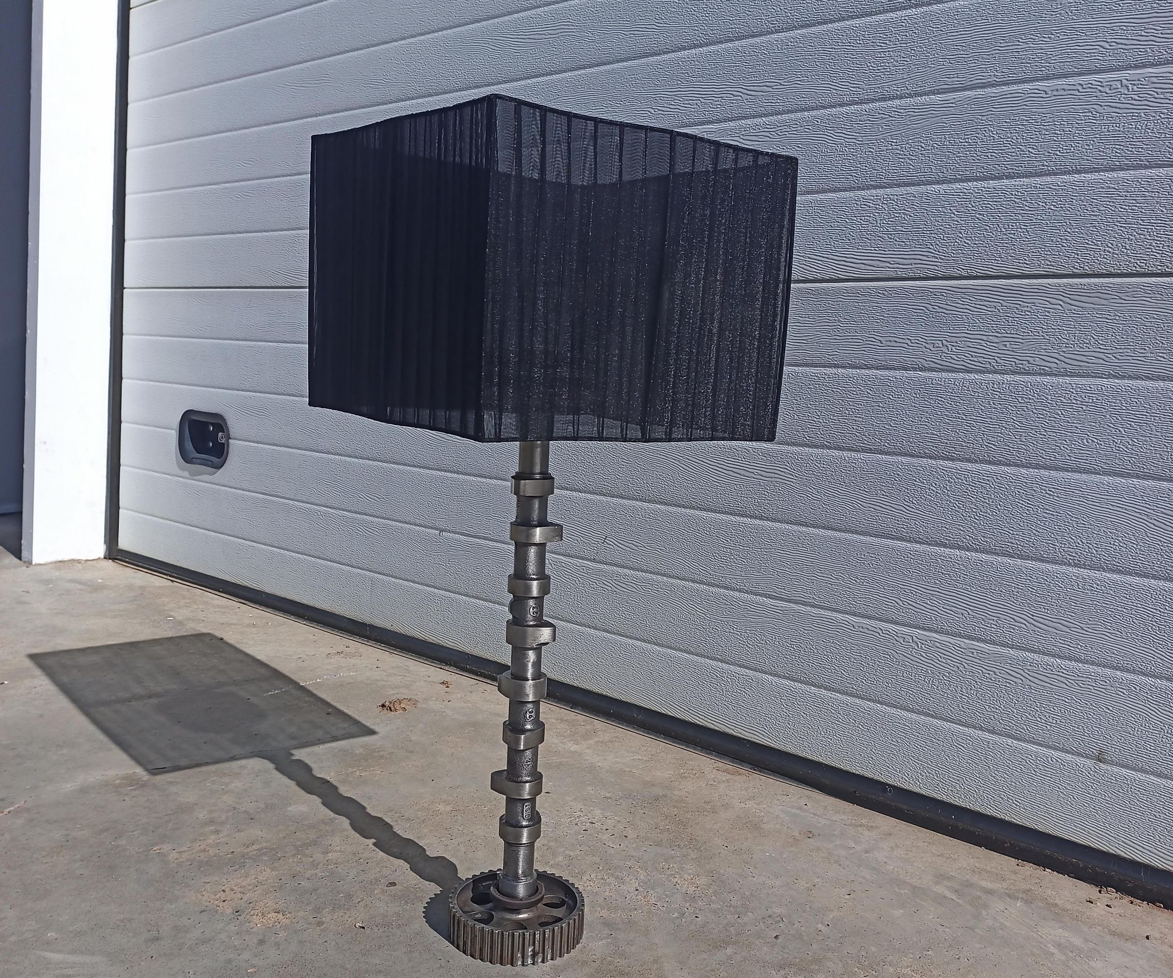 How to Make a Camshaft Lamp