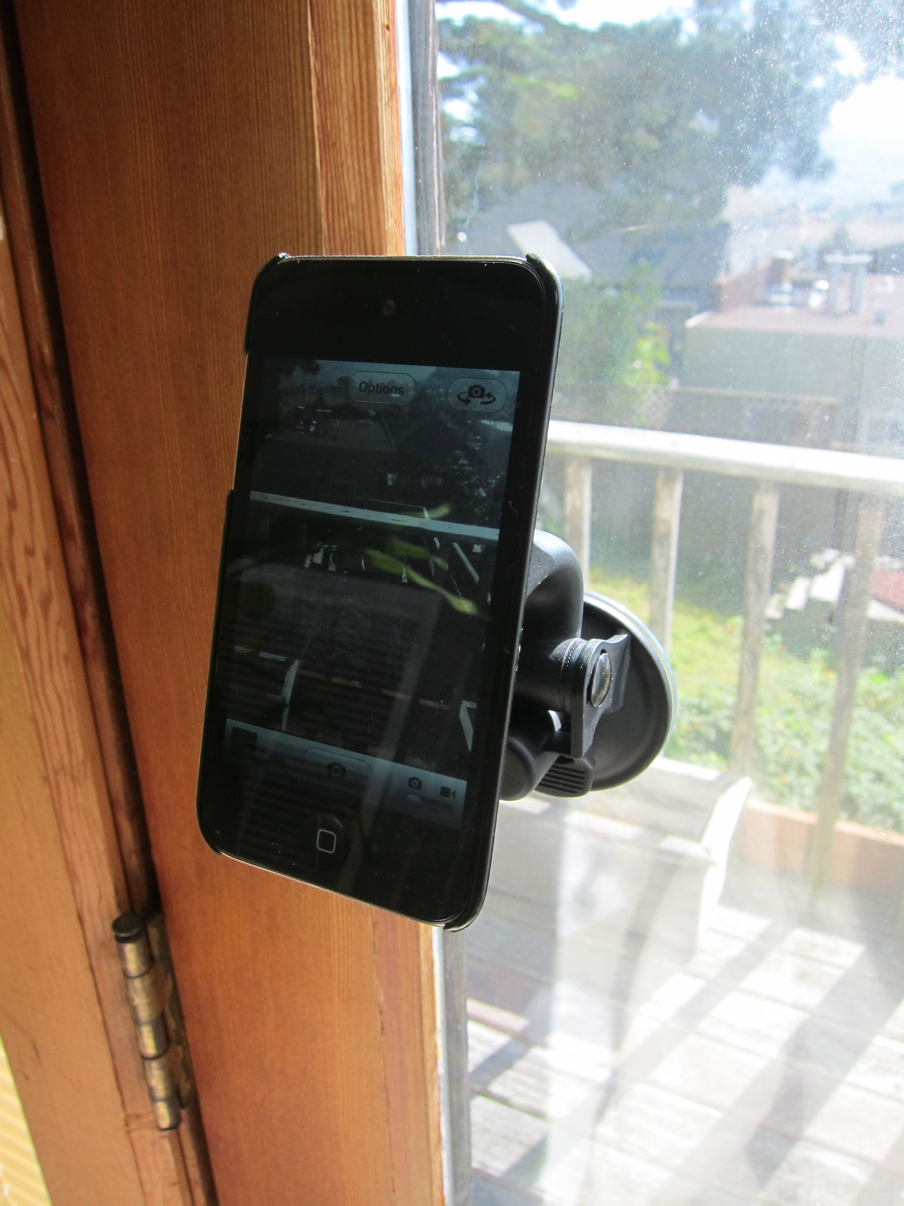 SmartPhone or IPod Touch Windshield Mount