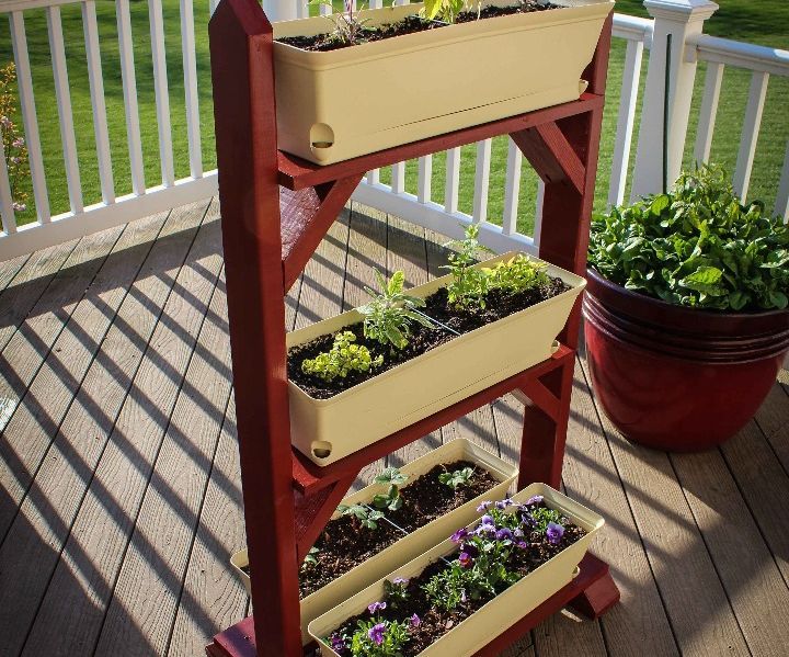Garden Plant Stand 