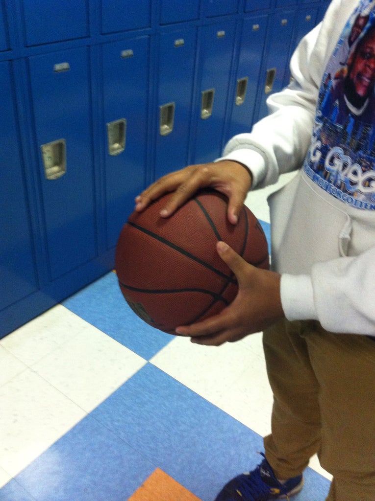 How to Shoot a Basketball Ball : 6 Steps - Instructables