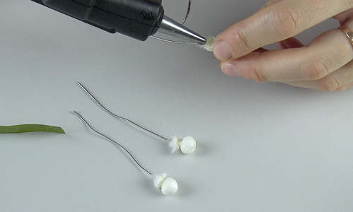 This Tutorial Is Cool to Watch and I Love How Innovative This Craft Is.