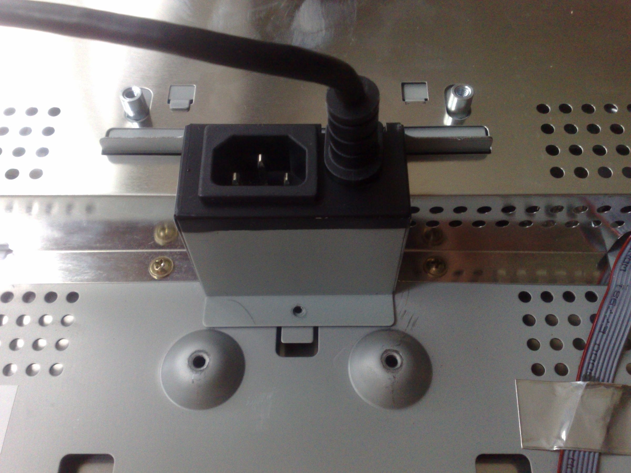 How to Repair HP 1702 Lcd Monitor With Broken VGA Cable 6 Steps