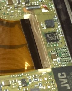 Removing the HDD and Tray