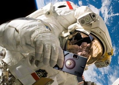 Hack Your Vivitar Ultra Wide and Slim Camera [Updated]