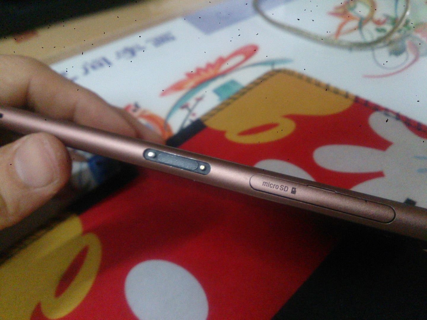 DIY Xperia Z3Dual Charger 6 Steps (with Pictures