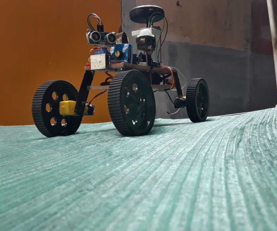 LDSR (Life Detecting Space Rover)