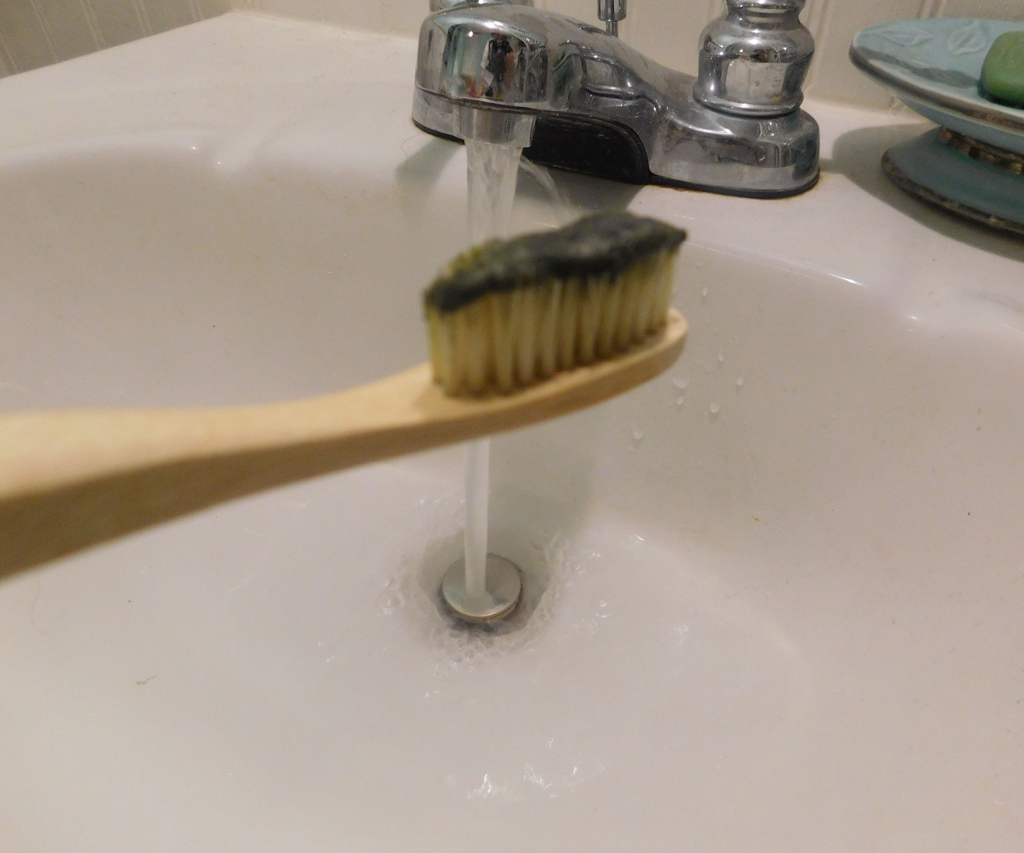 Best Toothpaste Eva : 4 Steps (with Pictures) - Instructables