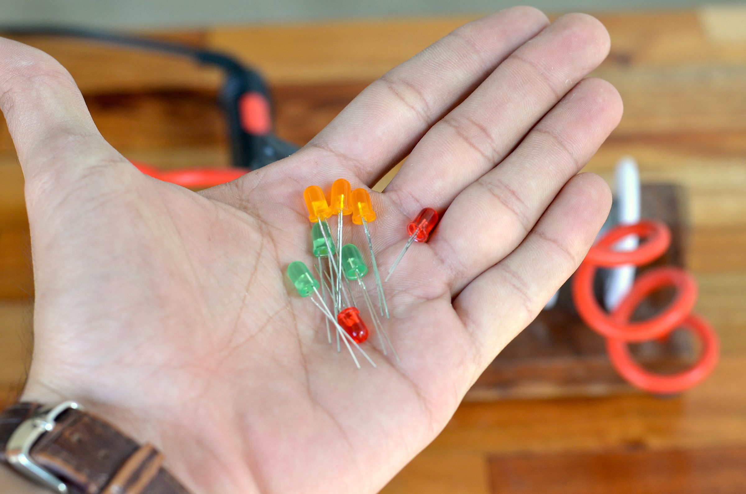 DIY Battery Level Indicator/Auto Cutoff for 12v Battery : 5 Steps (with ...