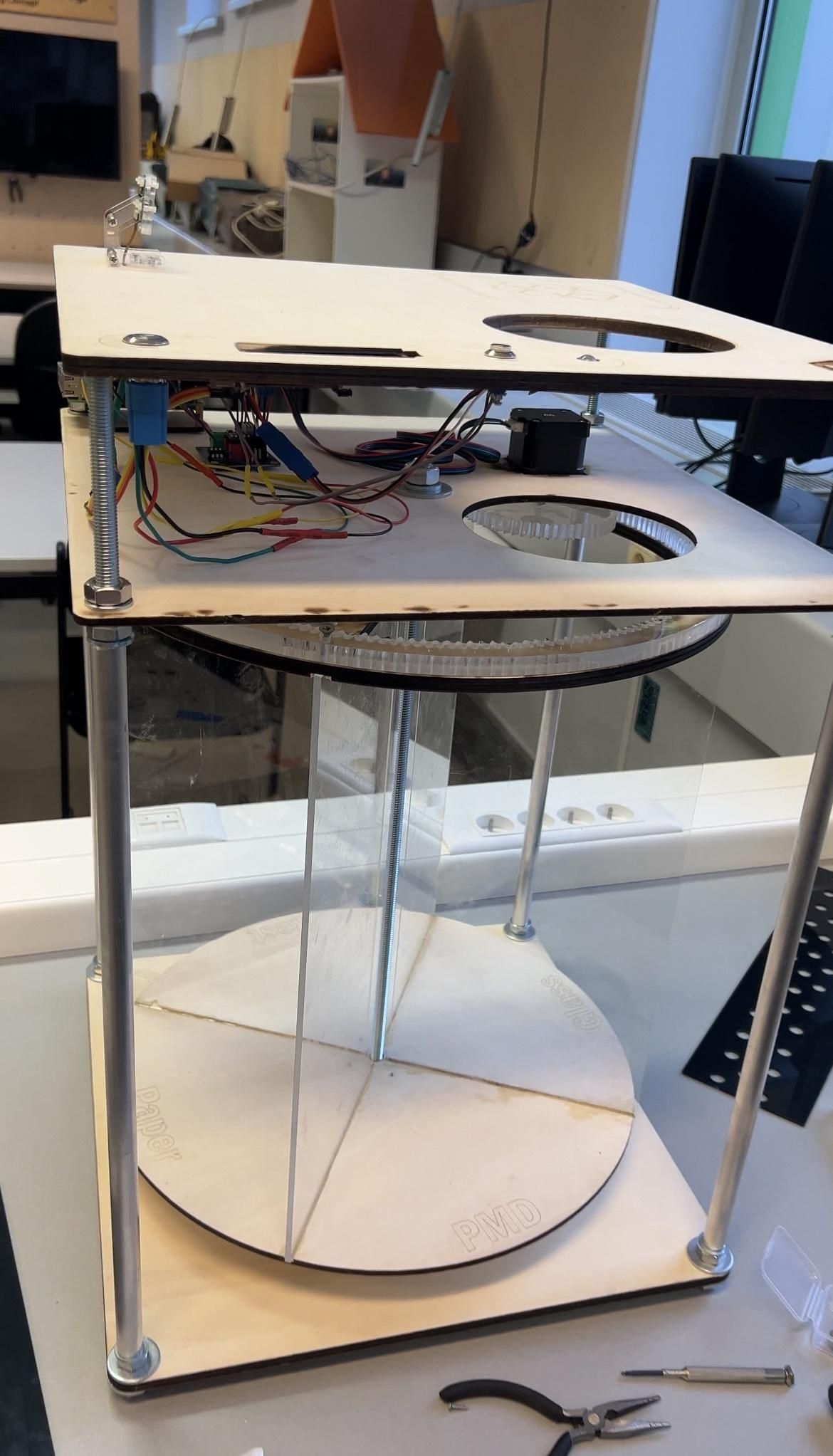 The SmartBin | AI Trash Identification and Sorting : 8 Steps ...