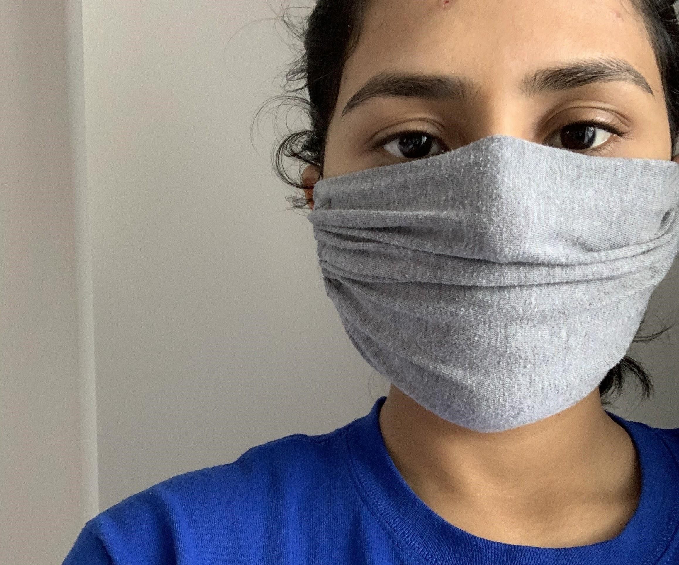 Adjustable No-Sew Mask