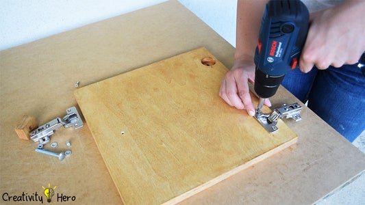 Attaching the Doors.