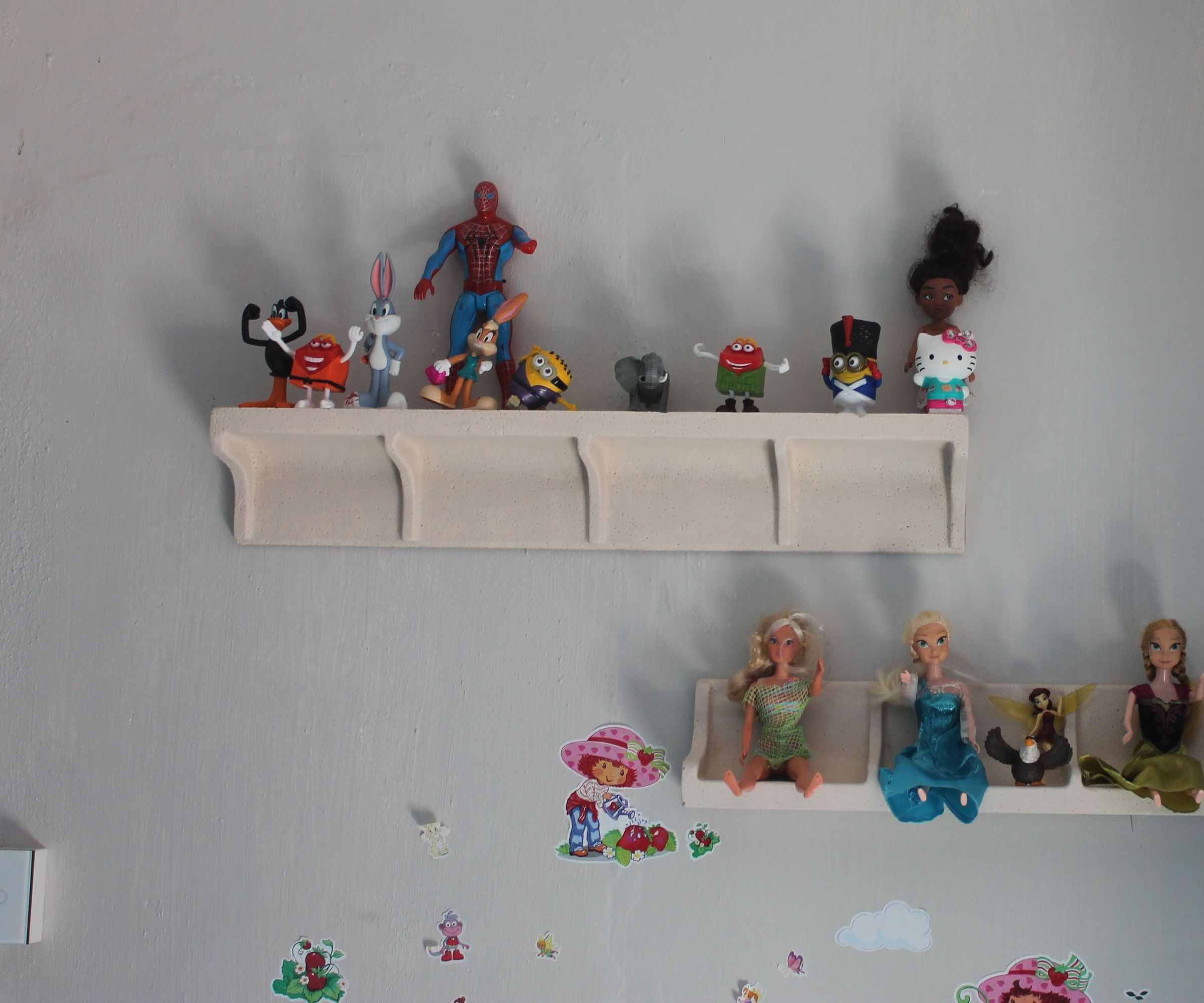 Super Easy DIY Shelves With Polystyrene