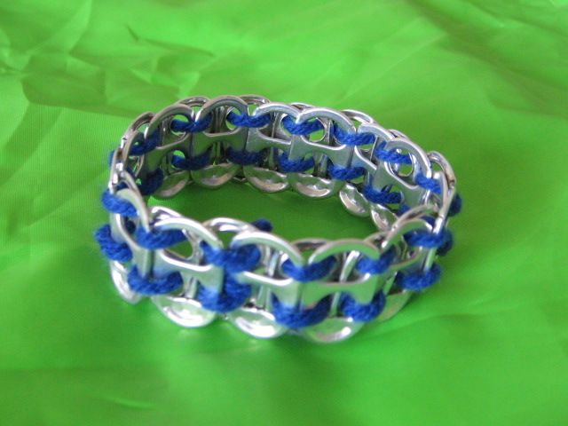 How to make belts and bracelets out of soda pop tabs