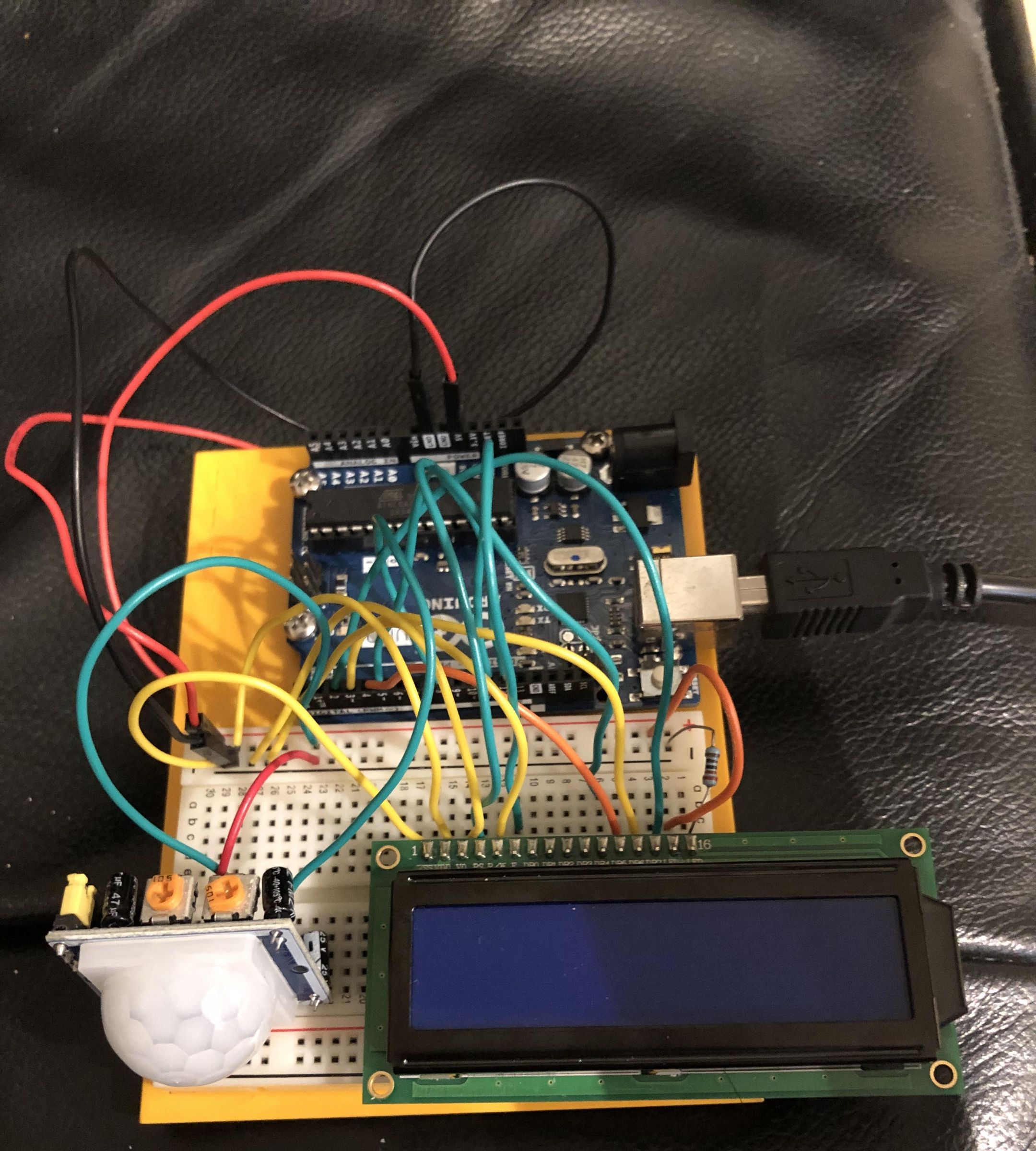 DIY Reminder Using PIR Sensor and LCD